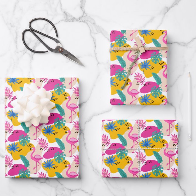 Cute tiled pink flamingo pattern party wrapping paper sheet (Front)