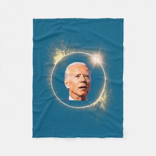 Cute Total Solar Eclipse Anti Joe Fleece Blanket (Front)