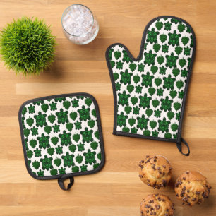Cute turtle and leaves pattern oven mitt & pot holder set