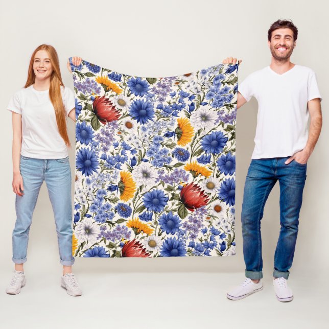 Cute Vintage Inspired Floral Pattern Fleece Blanket (In Situ)