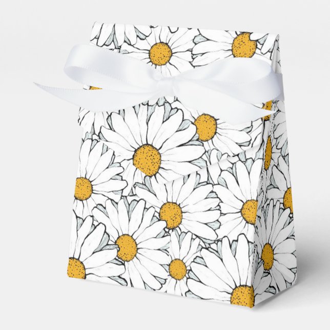 Cute White Yellow Daisies Floral Art Pattern Favour Box (Front Side)