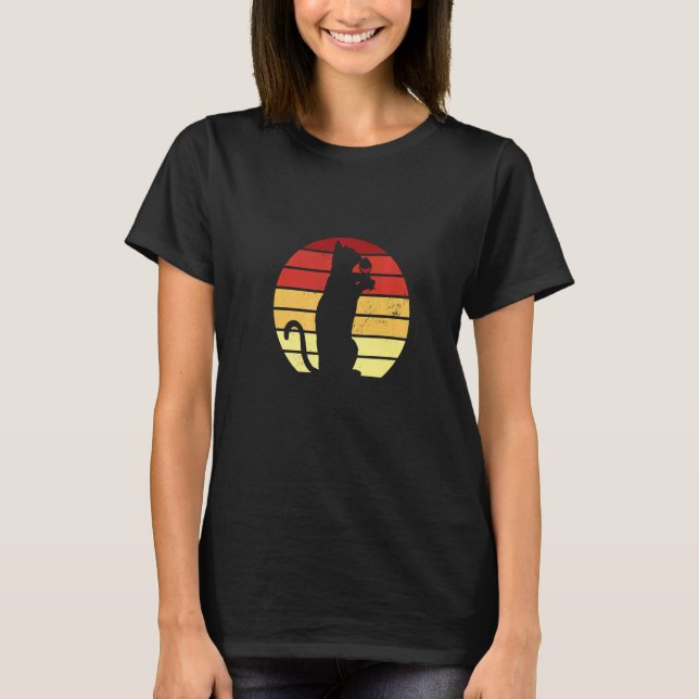 Cute wine drinking cat T-Shirt (Front)