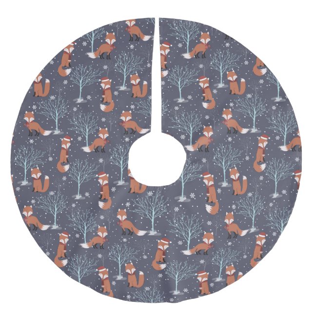 Cute Winter Fox Brushed Polyester Tree Skirt (Front)