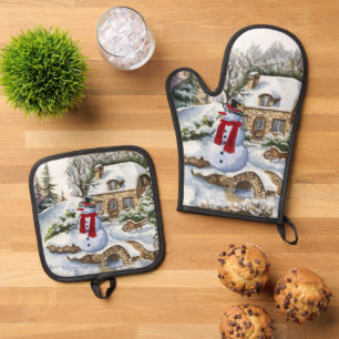 Cute Winter snowman  Oven Mitt & Pot Holder Set