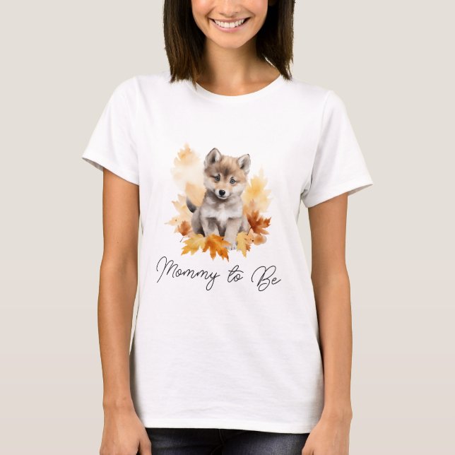 Cute Woodland Wolf Mummy to Be T-Shirt (Front)