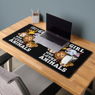 Cute Zoo Animals Elephant & Giraffe Illustration Desk Mat