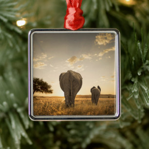 Cutest Baby Animals   Elephant Calf & Mother Metal Tree Decoration