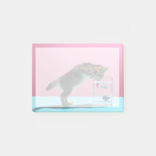 Cutest Baby Animals   Kitten Looking at Fish Bowl Post-it Notes