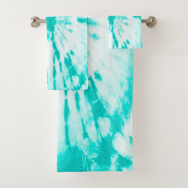 Cyan Tie Dye Pattern Pretty Beachy  Bath Towel Set (Insitu)