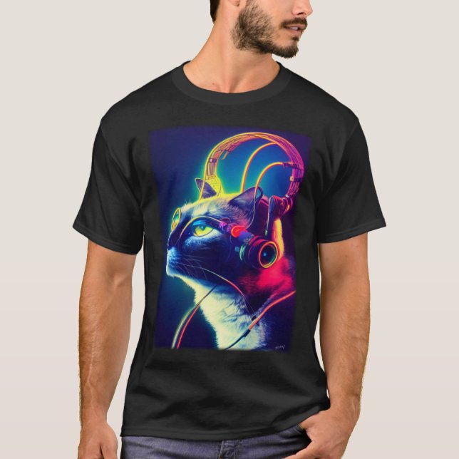 Cyberpunk Cat  Japanese Cat Aesthetic Streetwear   T-Shirt (Front)