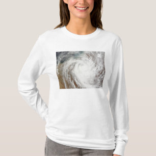 Cyclone Laurence moves far inland T-Shirt