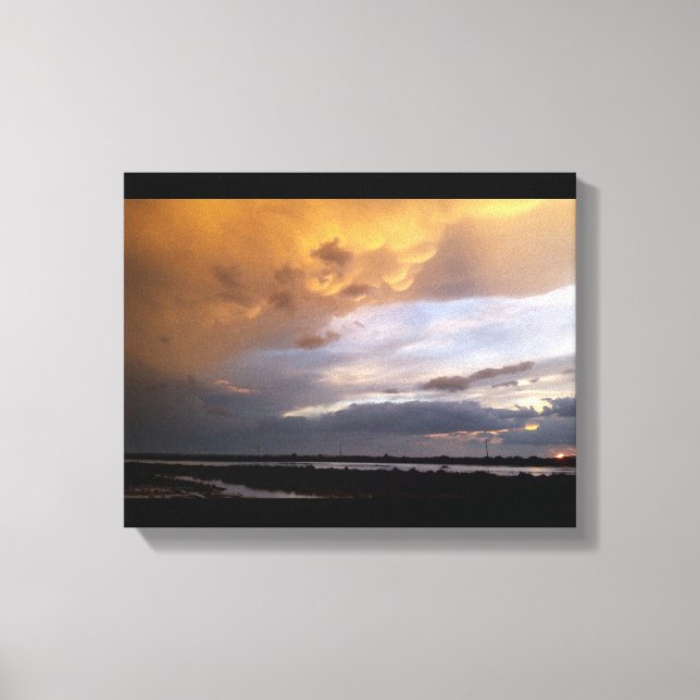 Cyprus cloudy sunset canvas print (Front)