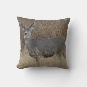D14 Mule Deer Doe Cushion