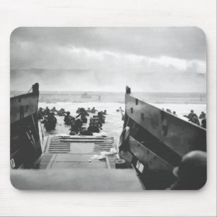D-Day Landing Painting Mouse Mat