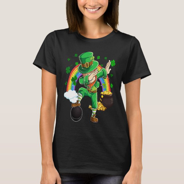 Dabbing Leprechaun & Hockey Puck St Patricks Day M T-Shirt (Front)