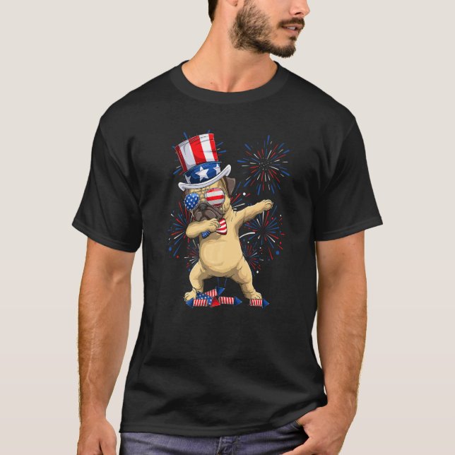 Dabbing Pug Dog & Uncle Sam Hat American Flag 4th  T-Shirt (Front)