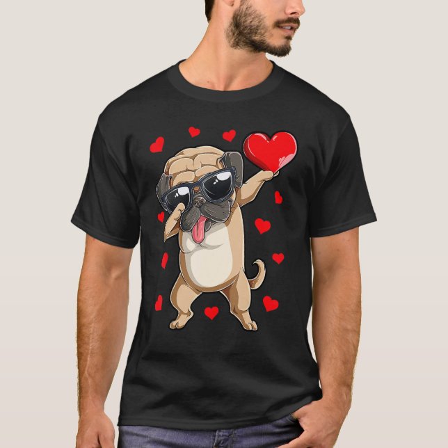 Dabbing Pug Heart Valentines Day Boys Kids Love Do T-Shirt (Front)