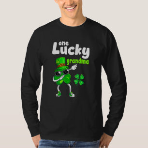 Dabbing Shamrocks One Lucky Grandma Matching Famil T-Shirt