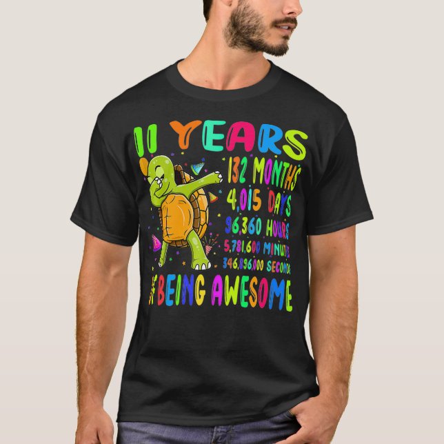 Dabbing Turtle 11 Years 132 Months Kids 11th Birth T-Shirt (Front)