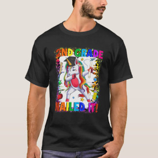 Dabbing Unicorn 2Nd Grade Nailed It Back To School T-Shirt
