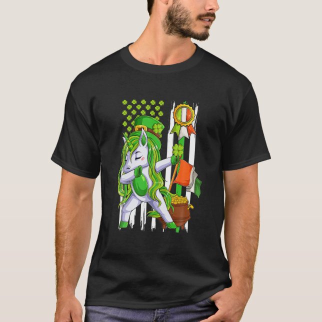 Dabbing Unicorn Leprechaun St Patrick's Day Irish T-Shirt (Front)