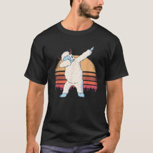 Dabbing Yeti Mythical Creature Big Foot Yeti Fanta T-Shirt