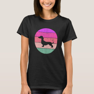 Dachshund Dog Mom Dad Retro Vintage Weiner Dog   T-Shirt