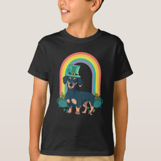 Dachshund Dog St Patricks Day Irish Hat Wiener T-Shirt