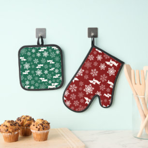 Dachshund & Snowflake Christmas Red & Green Oven Mitt & Pot Holder Set