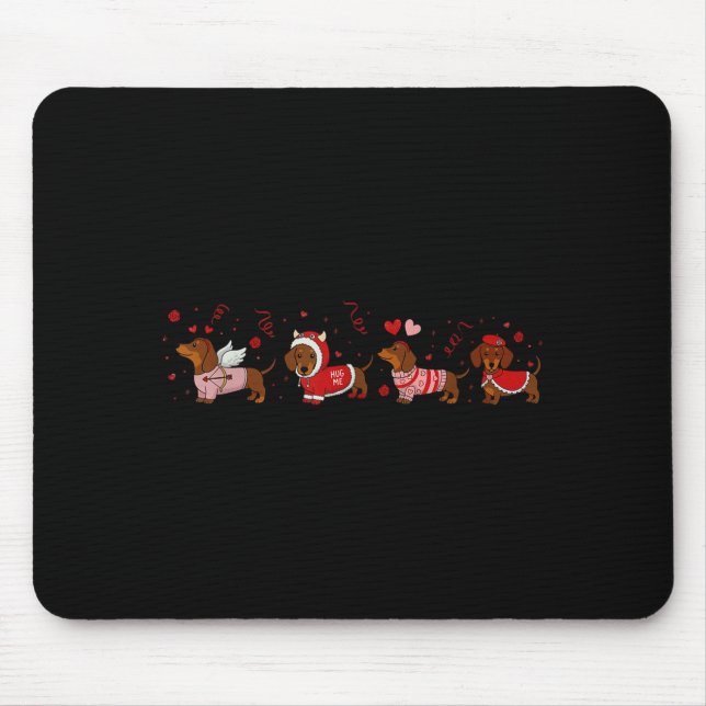 Dachshund Valentine Dachshund Valentine’s Day Saus Mouse Mat (Front)