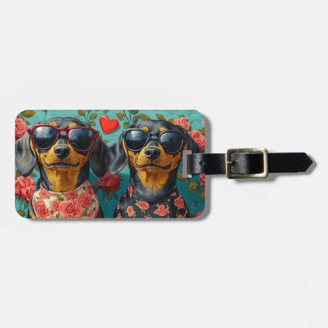 Dachshund With Heart Roses Valentine's Day Luggage Tag (Front Horizontal)