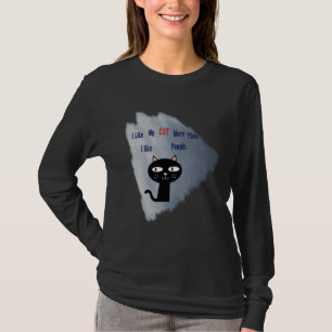 Dad and Mom loves Cat T-Shirt