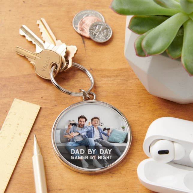 Dad By Day Gamer By Night Son And Dad Father's Day Key Ring (Desk)
