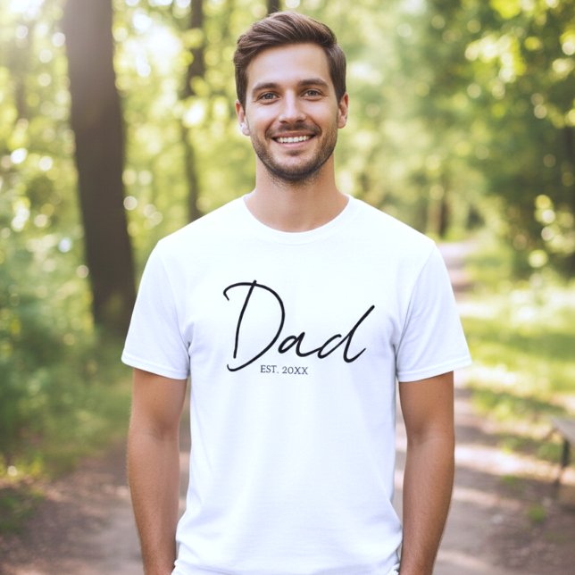 Dad Established Minimal Modern Script Black White T-Shirt (Creator Uploaded)