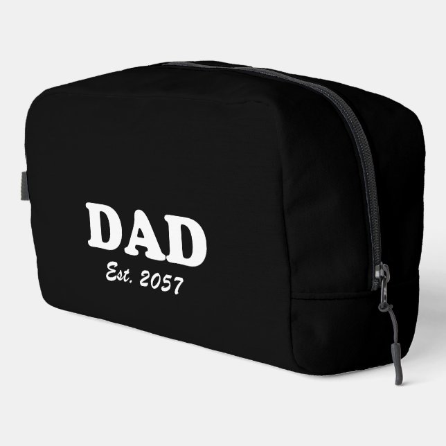 Dad modern typography custom est date plain black dopp kit (Right Corner)