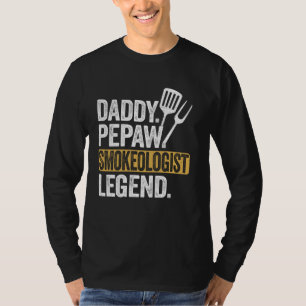 Dad Pepaw Smokeologist Legend Funny Retro Grilling T-Shirt