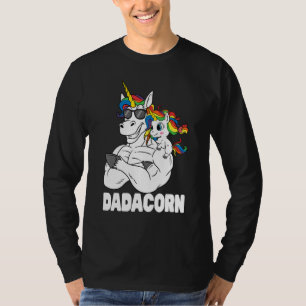 Dadacorn Muscle Unicorn Dad With Baby Daughter Sun T-Shirt