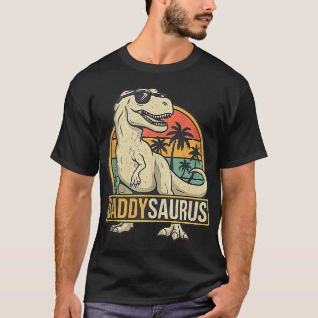 Daddysaurus T Rex Dinosaur Daddy Saurus Family  T-Shirt (Front)