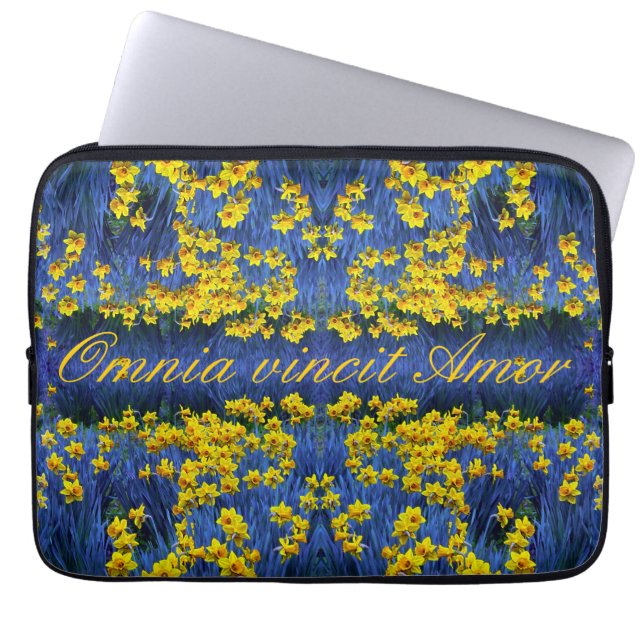 Daffodils & Omnia vincit Amor Laptop Sleeve (Front)