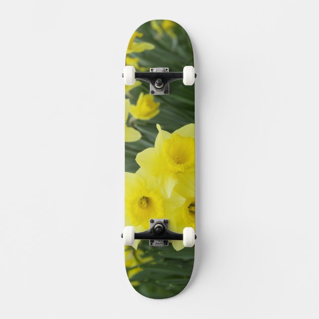 Daffodils RF) Skateboard (Front)