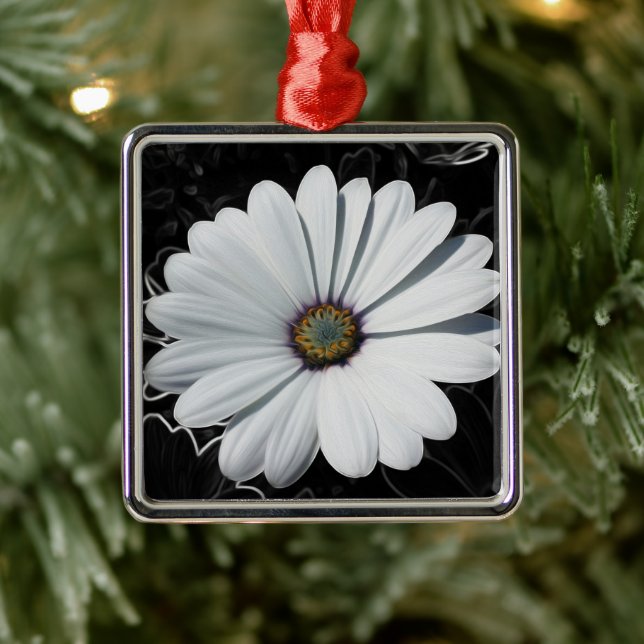 Daisies and shades of grey metal tree decoration (Tree)