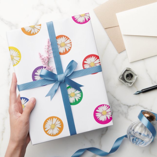 Daisies In Polka Dots Wrapping Paper (Gifting)