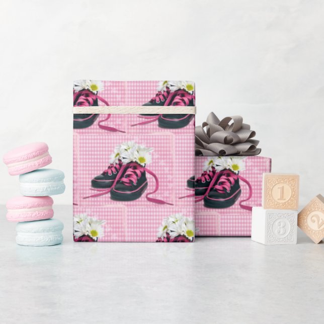 Daisies In Sneakers On Gingham Wrapping Paper (Baby Shower)