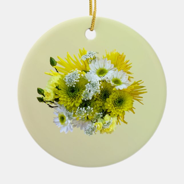 Daisies, Mums and Queen Anne's Lace Bouquet Ceramic Tree Decoration (Front)