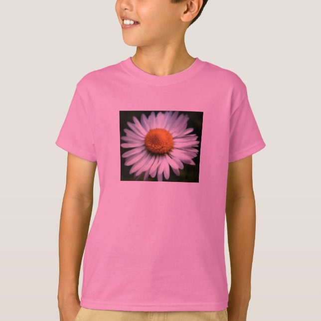 Daisy 1 T-Shirt (Front)