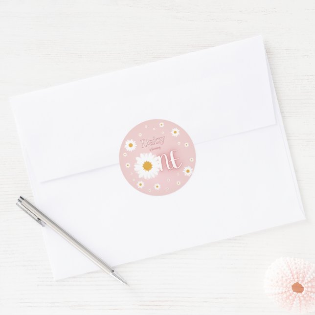 Daisy 1st Birthday Classic Round Sticker (Envelope)