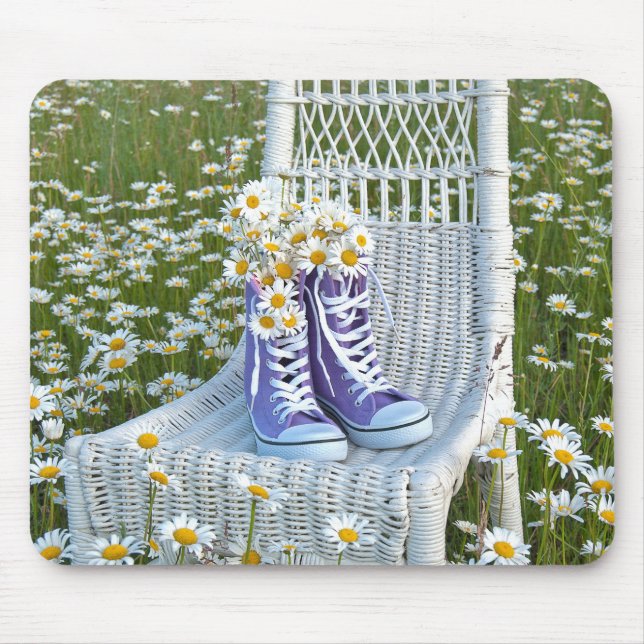 Daisy Bouquet in Purple Sneakers Mouse Mat (Front)