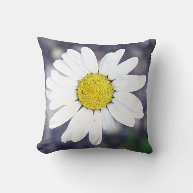 Daisy Cushion (Front)