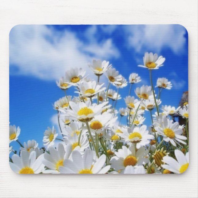 Daisy Field Mouse Mat (Front)