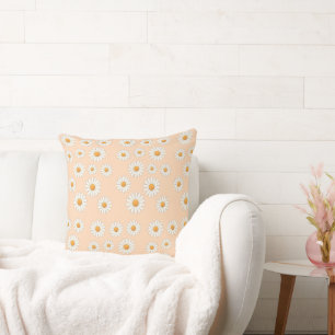 Daisy Floral – Aesthetic Botanical Home Decor - Cushion